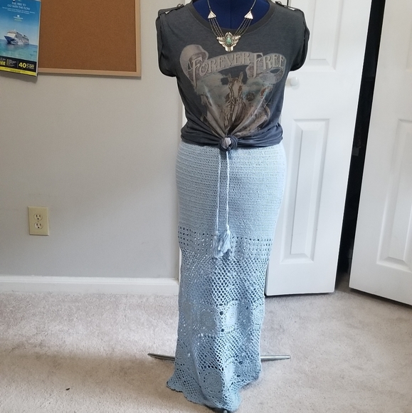 Spell and the Gypsy Collective Let the Sunshine In Crochet Skirt Blue NWT Sz M - Picture 2 of 6